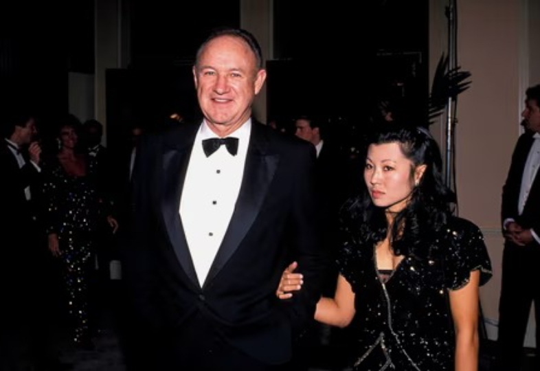 جين هاكمان وزوجته بيتسي أراكاوا