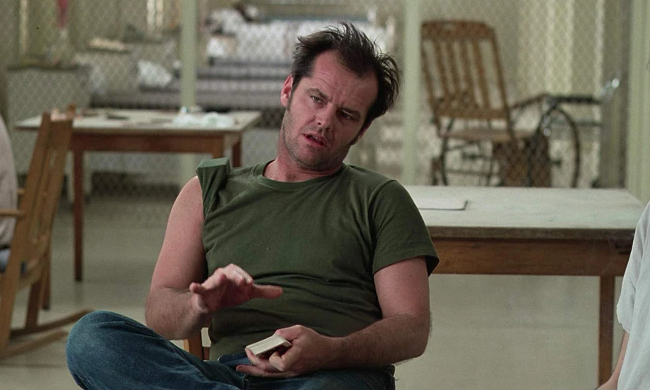  "طار فوق عش المجانين".. إعادة زيارة لفيلم استثنائي 