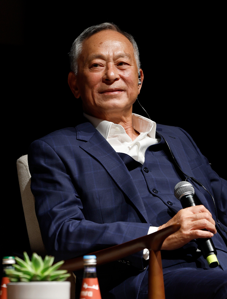 جوني تو: الذكاء الاصطناعي لن يلغي دور المبدعين وعلينا كمخرجين التمسك بإنسانيتنا
