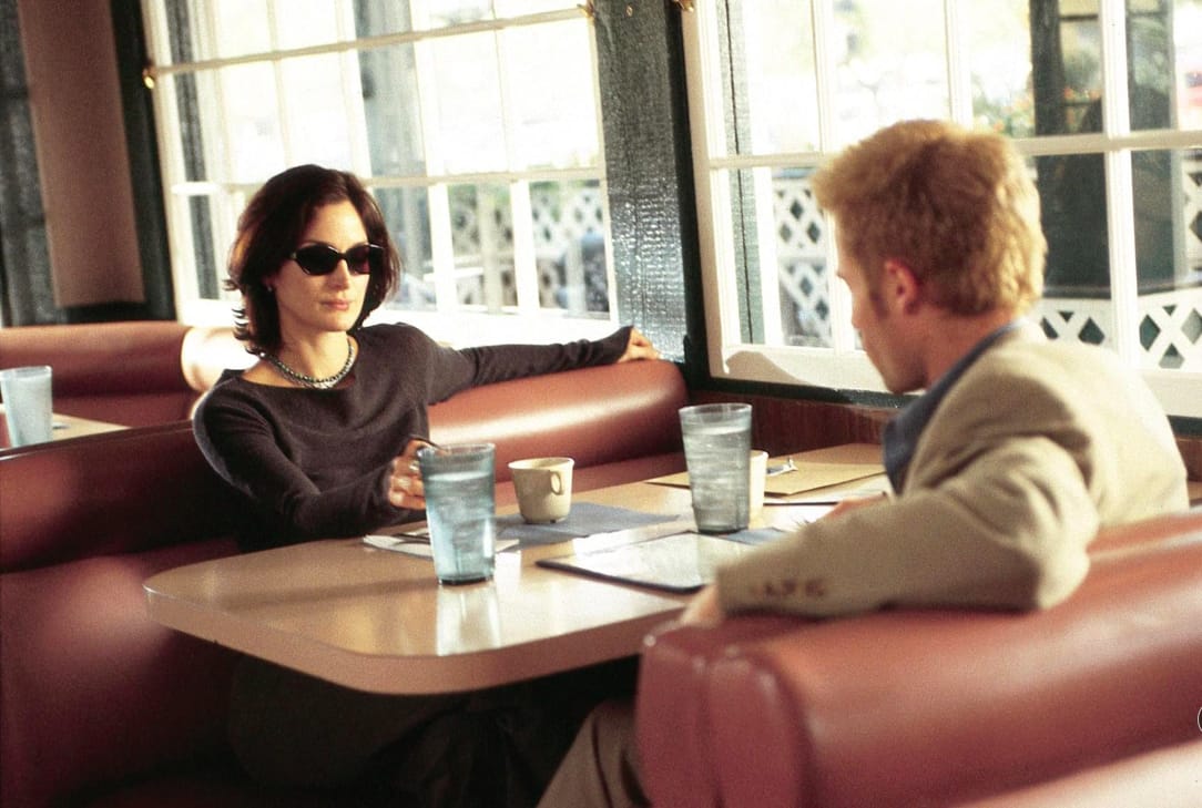 «ميمنتو» كريستوفر نولان: ما تبقى من الخيال... والذاكرة 